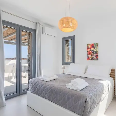 Mykonos Luxury With Jacuzzi דירה קאלו ליבאדי
